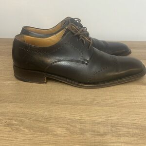 BALLY  TOLONES made in Italy men’s US sz 9 dark brown leather lace shoes